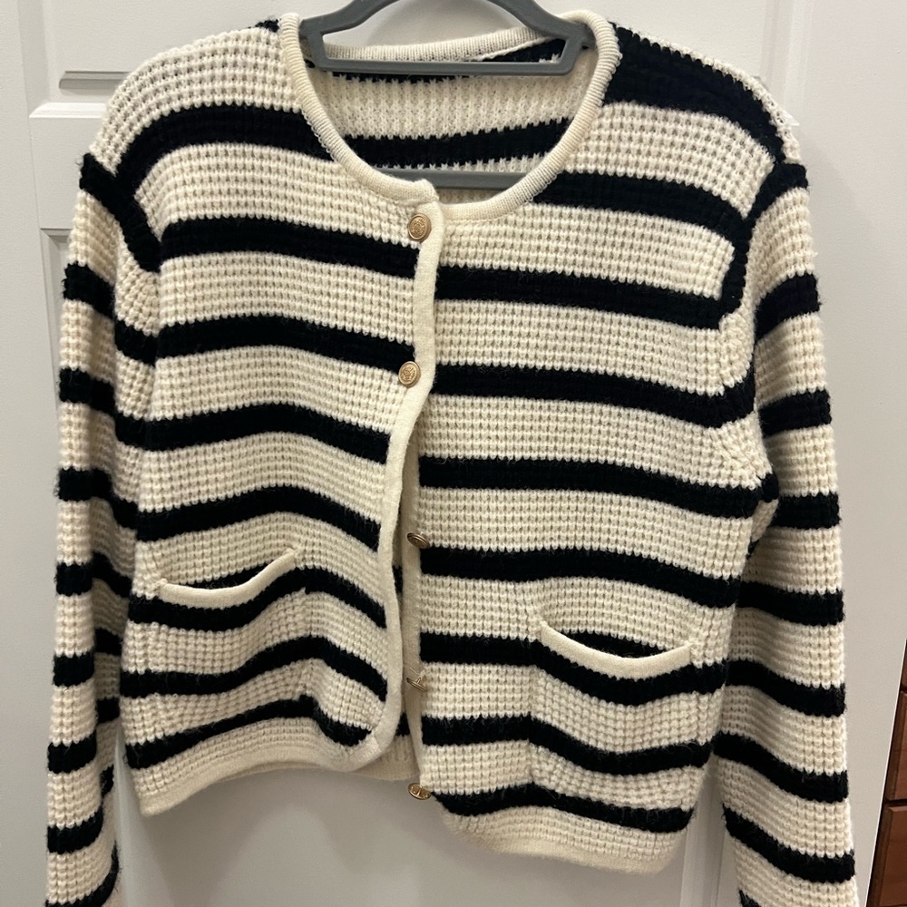Striped Black and White Women's Sweater